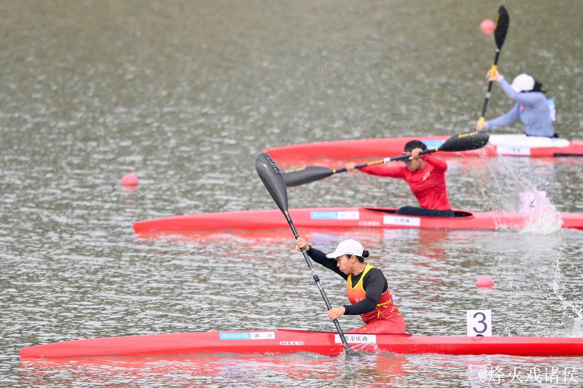 以桨为翼 残特奥会皮划艇项目展开多项决赛 以桨为翼 残特奥会皮划艇项目展开多项决赛